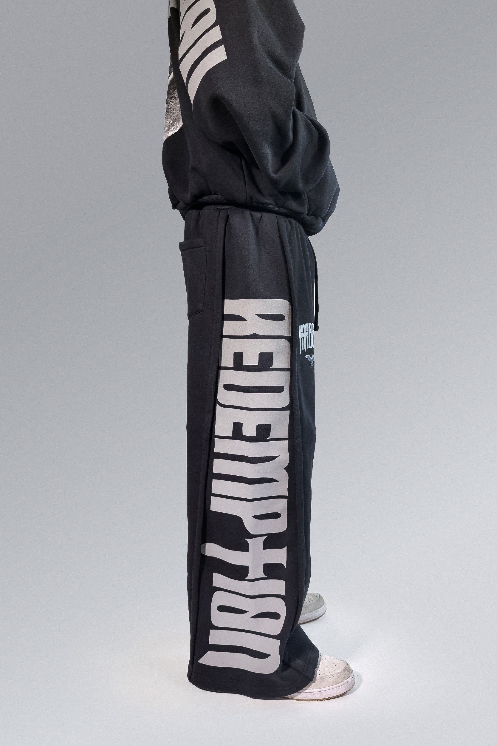 Redemption reflective sweatpants Black