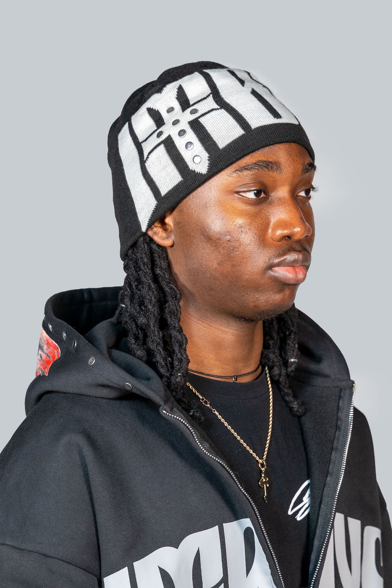 Black redemption beanie